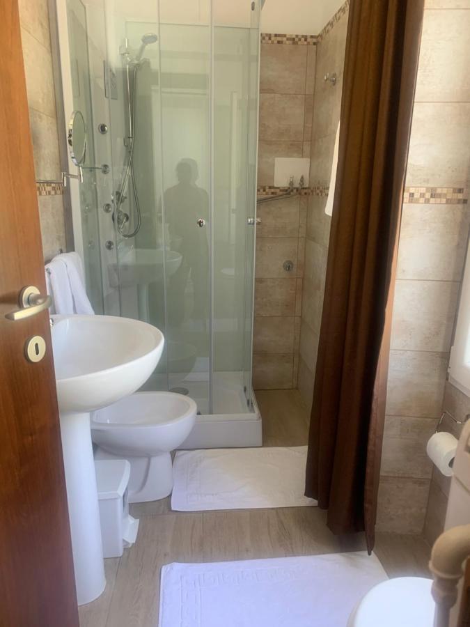Albergo Al Lago Анфо Екстериор снимка