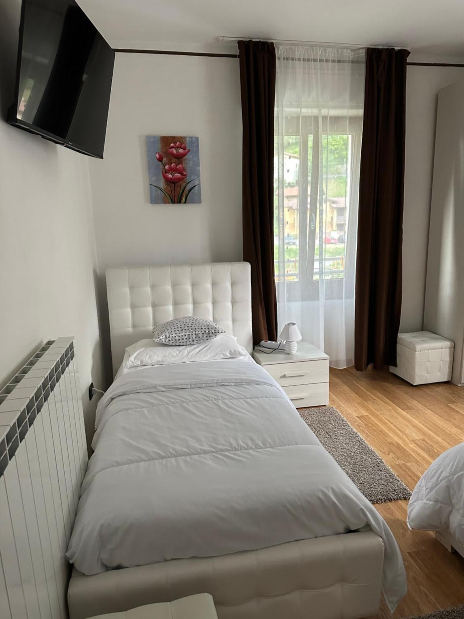 Albergo Al Lago Анфо Екстериор снимка