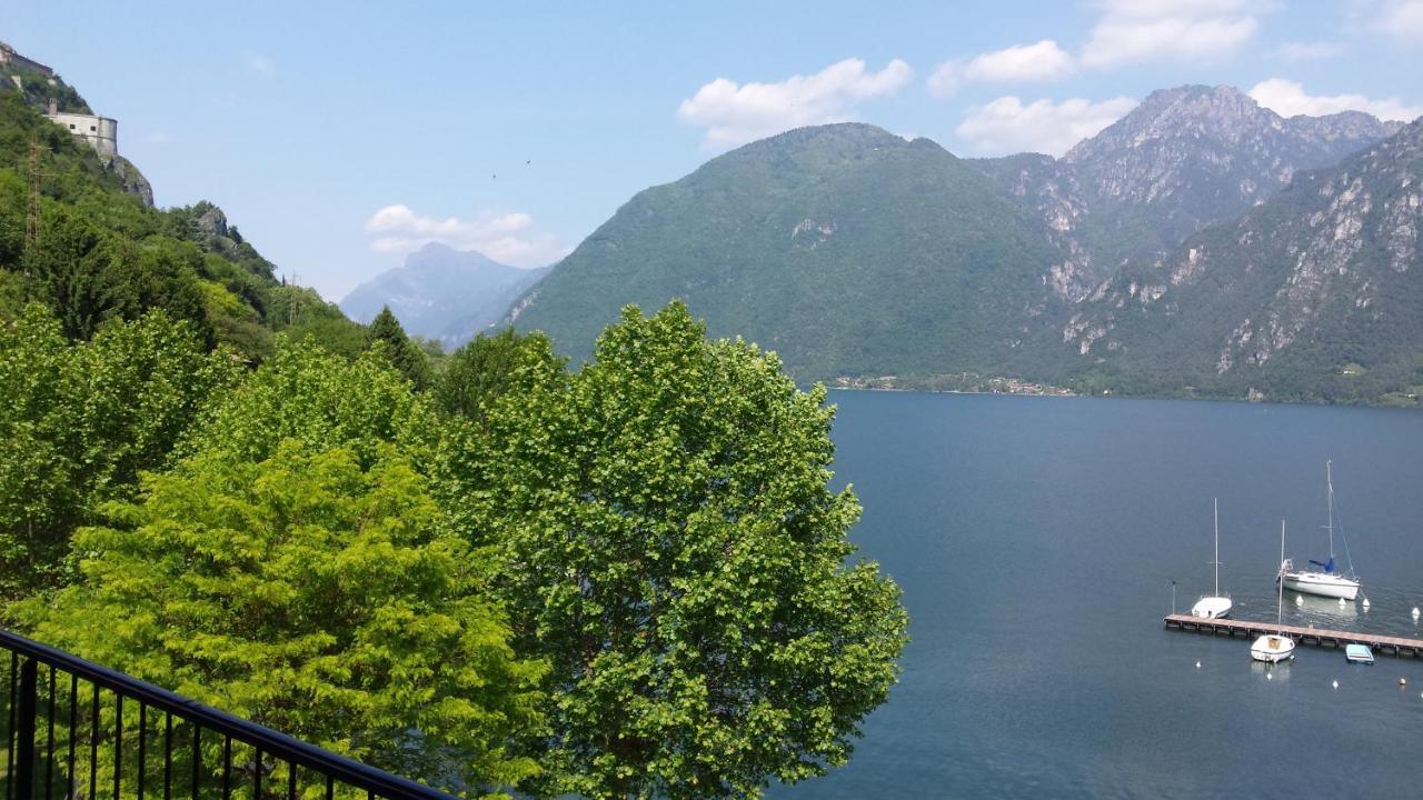 Albergo Al Lago Анфо Стая снимка